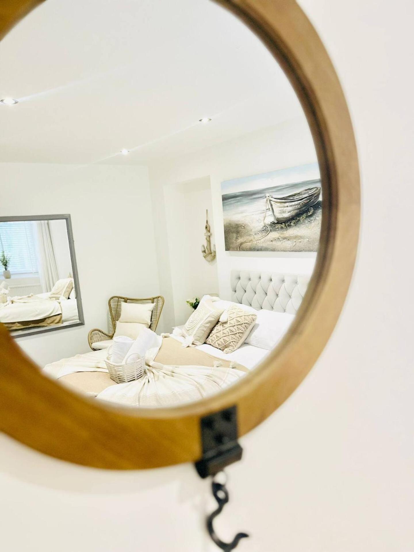 Stunning 3 Double Bedroom Front